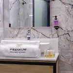 Hotel Premium Hotel, Mediterranean Food & Mezze Bar