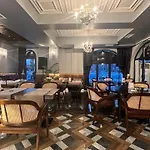 Hotel Premium Hotel, Mediterranean Food & Mezze Bar *