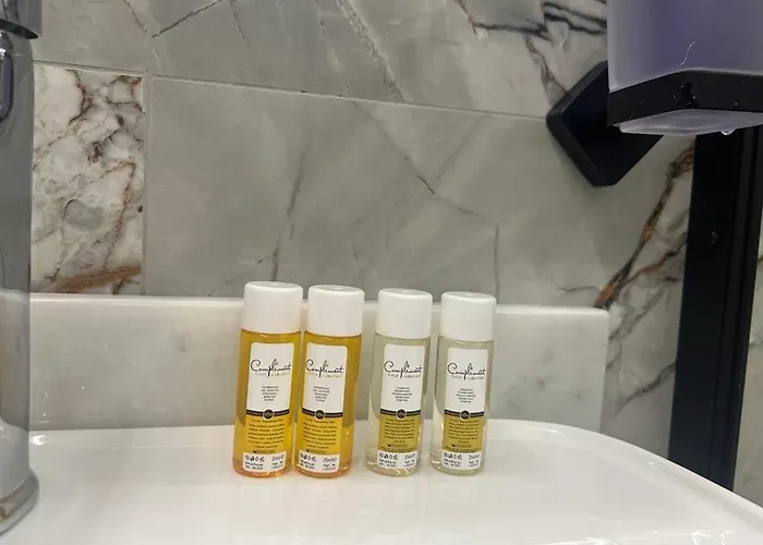 Hotel Premium Hotel, Mediterranean Food & Mezze Bar Momchilgrad