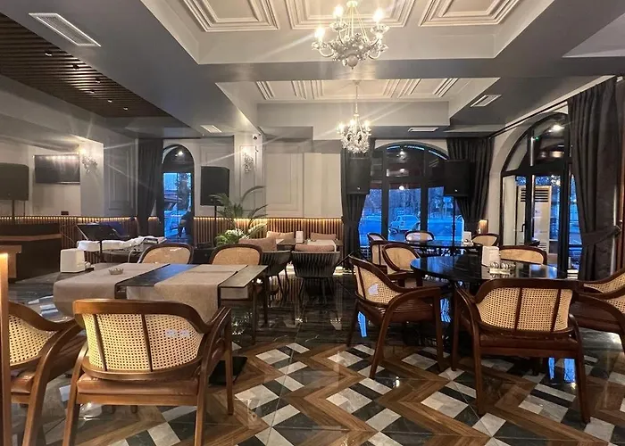 Hotel Premium Hotel, Mediterranean Food & Mezze Bar *