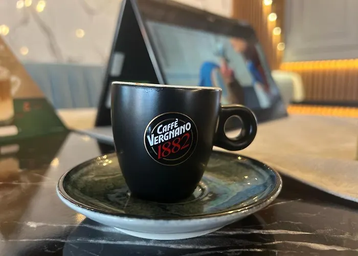 Hotel Premium Hotel, Mediterranean Food & Mezze Bar Momchilgrad